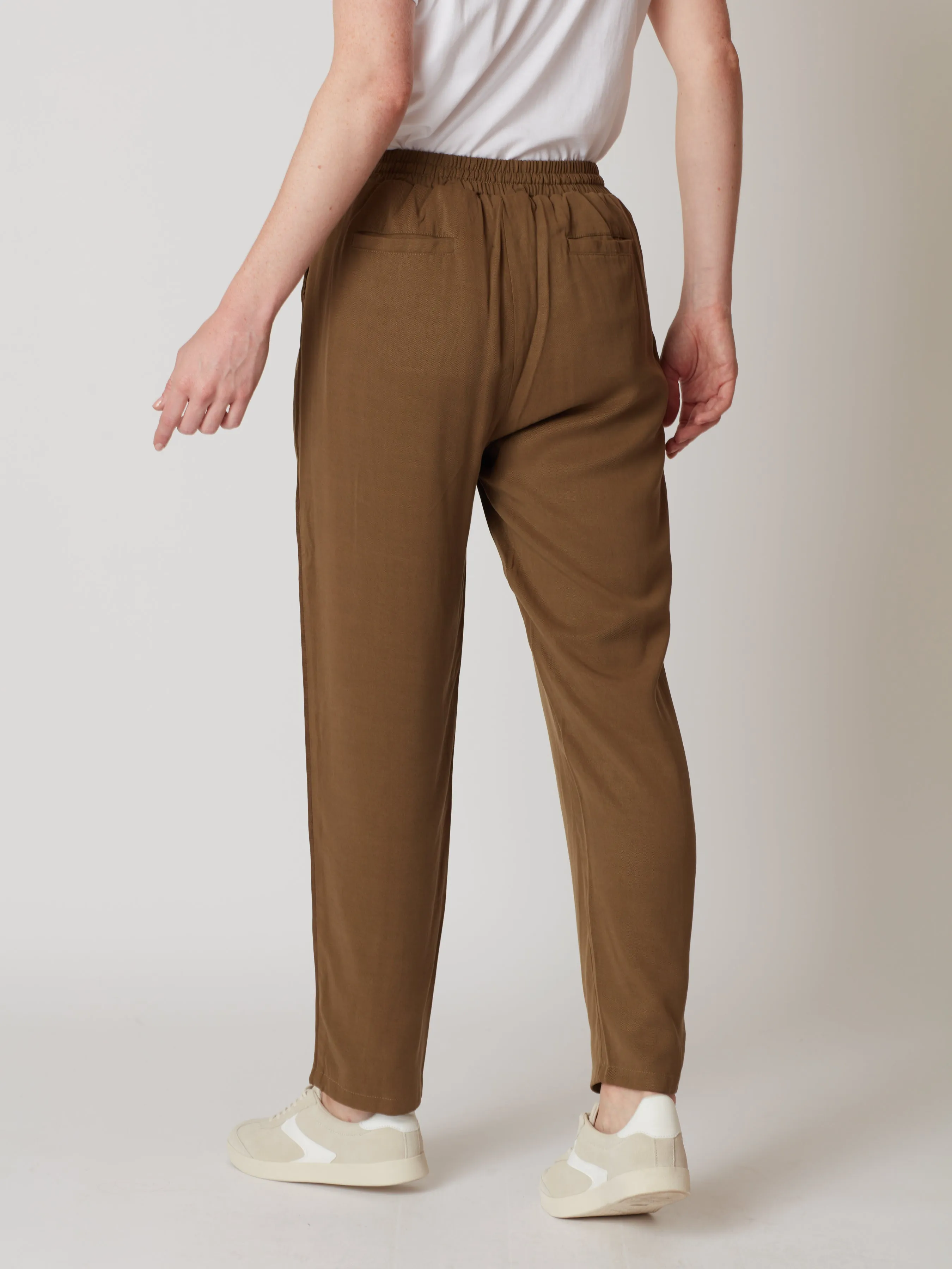 Bamboo Straight Leg Jogger